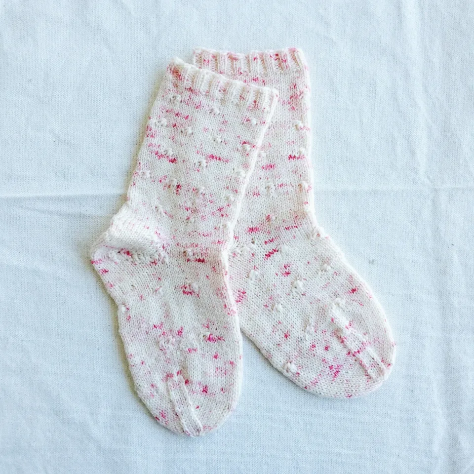 Madelinetosh Dimpled Socks Strickanleitung Socken PDF