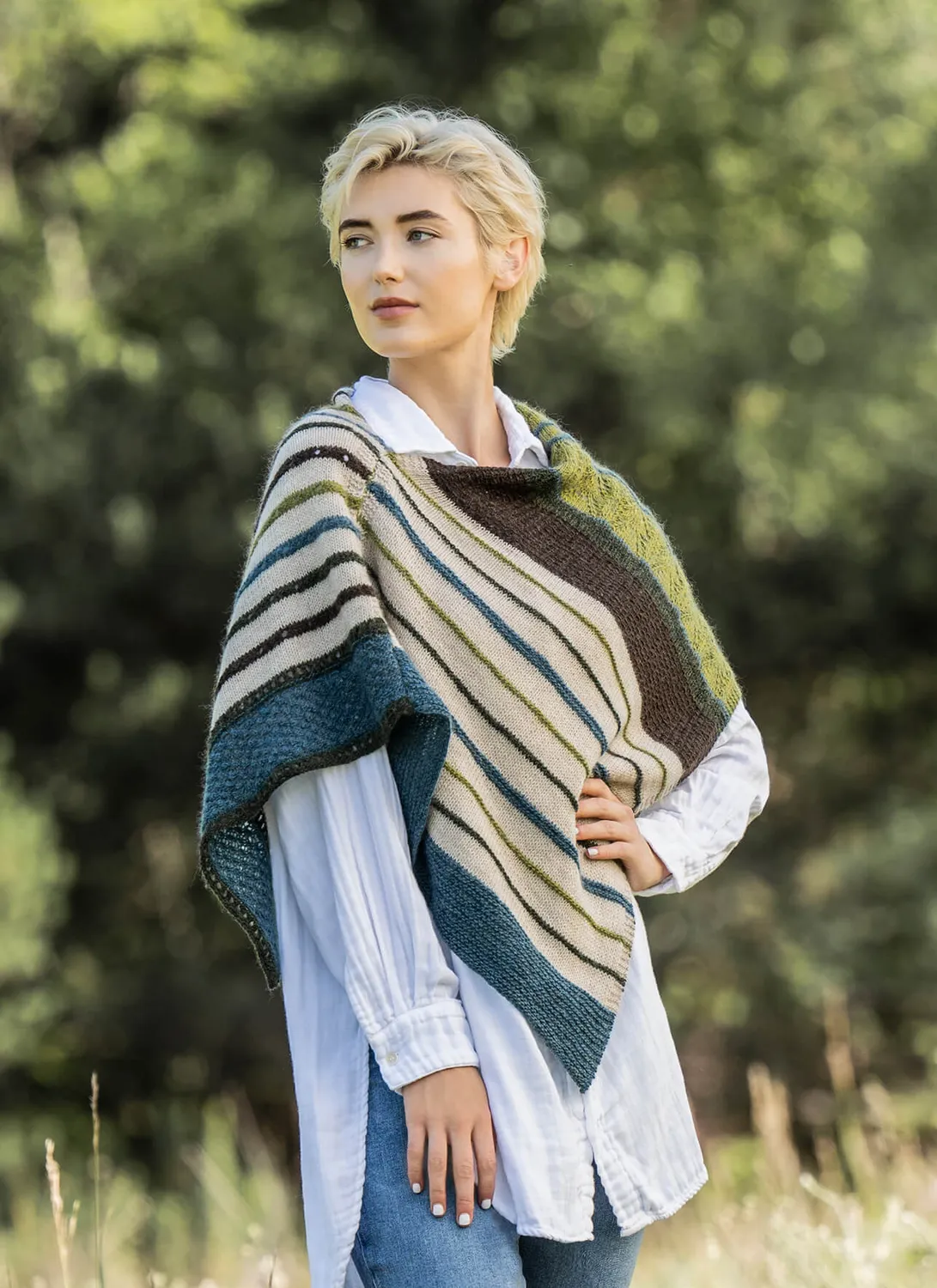 Blue Sky Fibers Classic Poulsbo Wrap Strickanleitung 5-farbig