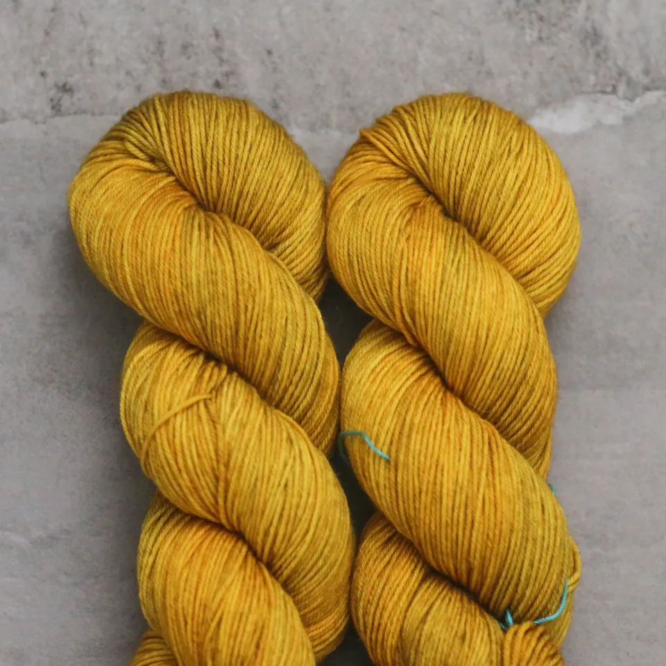 Madelinetosh Woolcycle Sport Wolle Candlewick 300m Upcycling