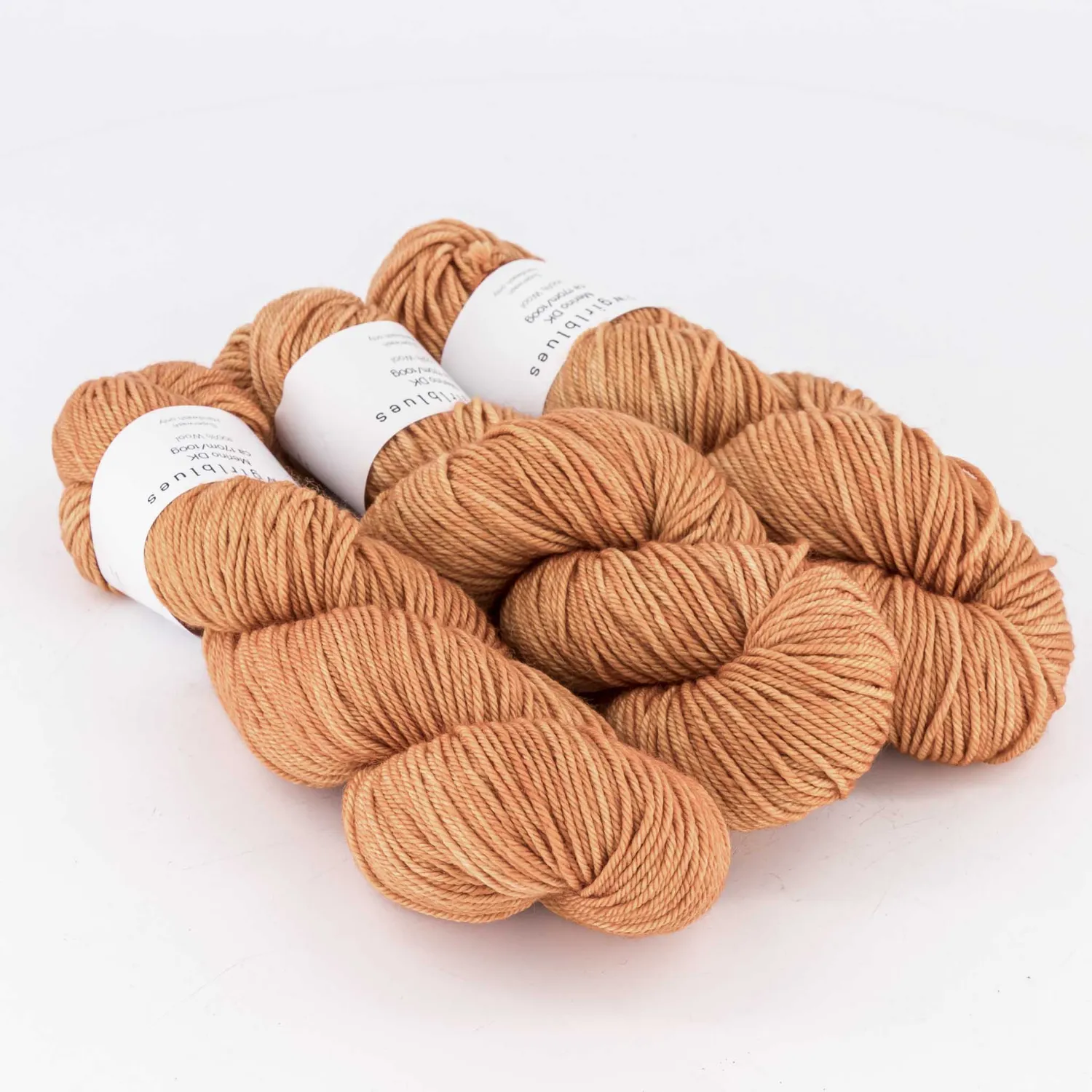 Cowgirlblues Merino DK Camel Wolle handgefärbt