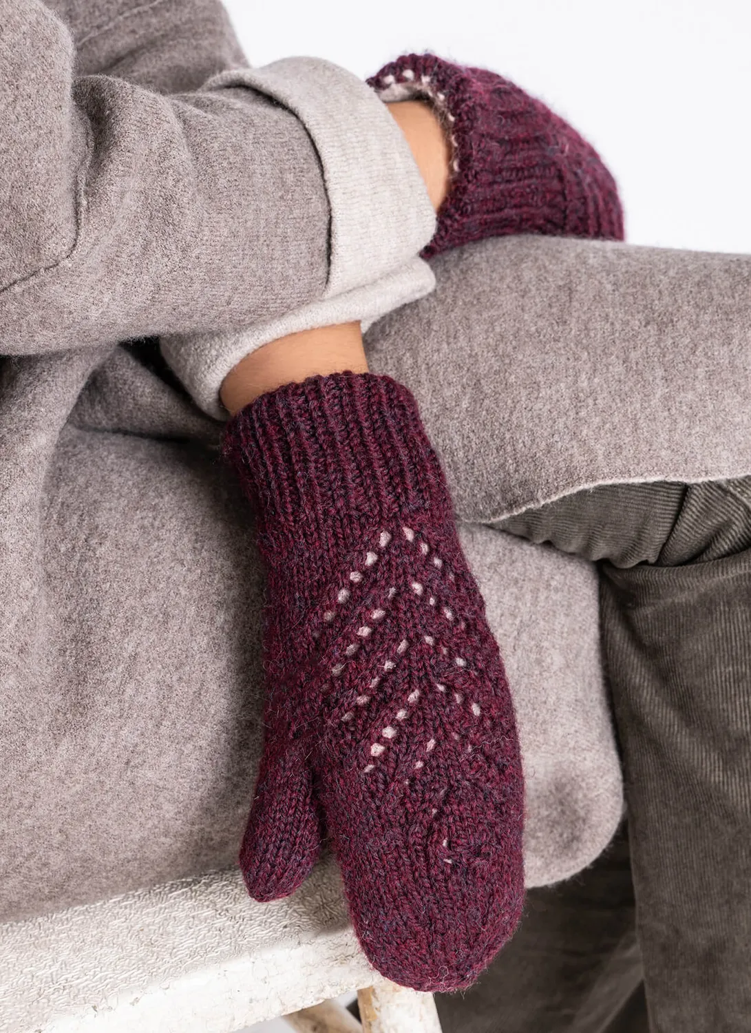 Blue Sky Fibers Jamesville Mitts Strickanleitung Futter