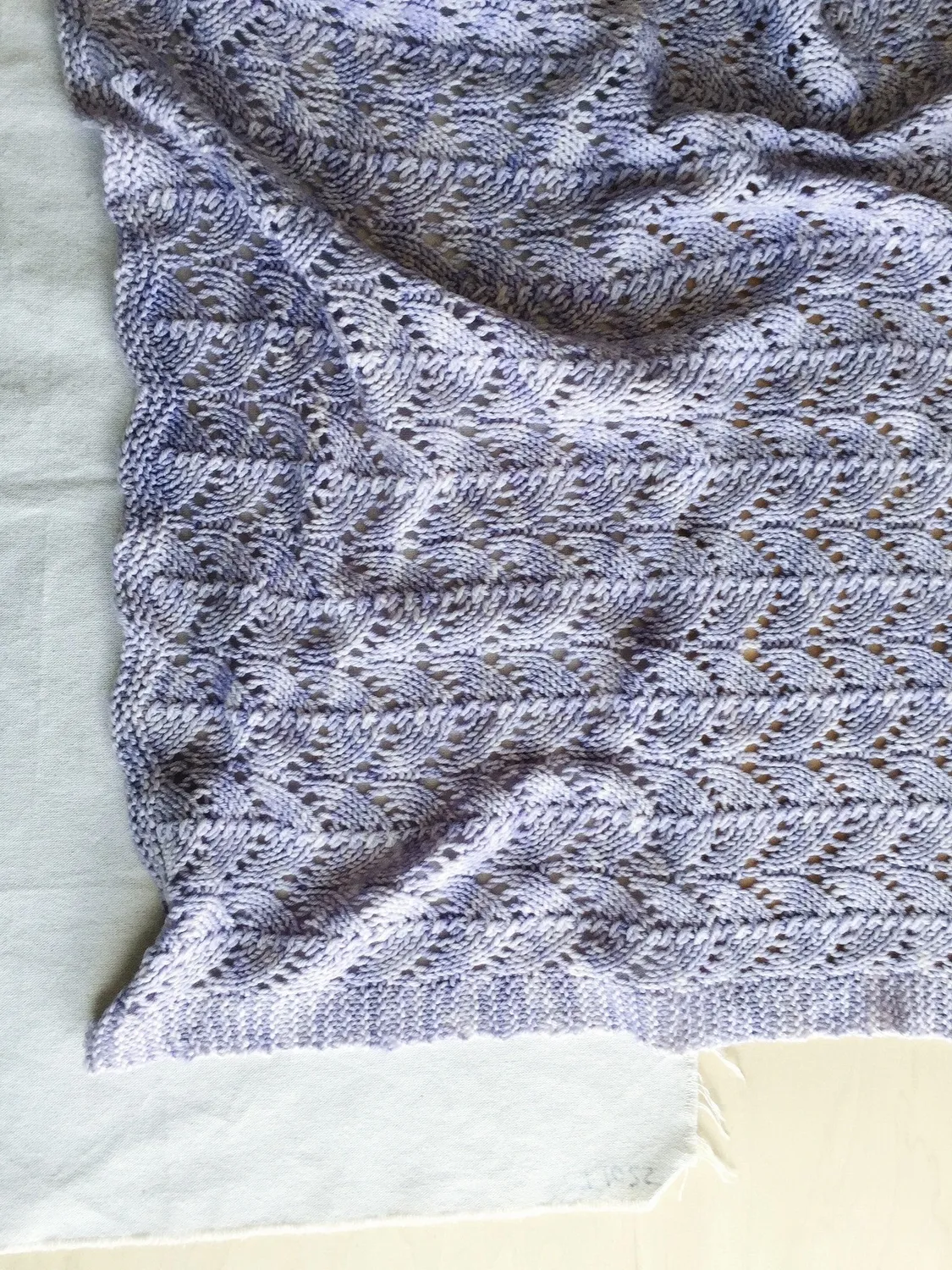 Madelinetosh Heirloom Blanket Strickanleitung PDF Babydecke Lace