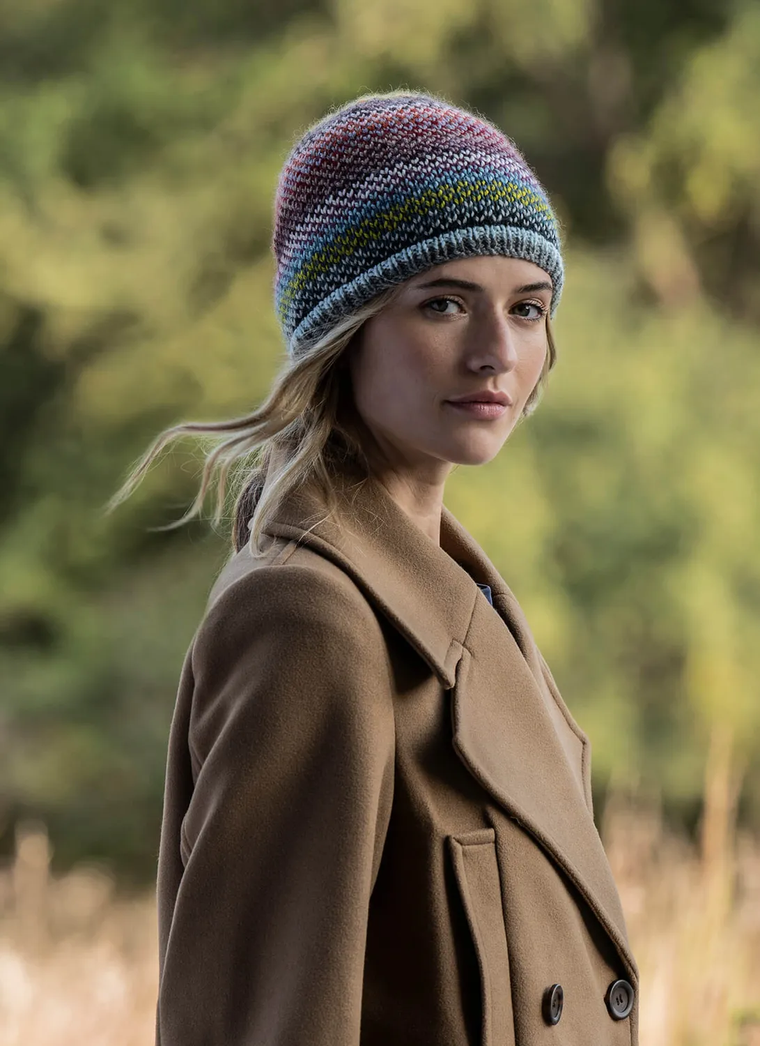Blue Sky Fibers Classic Series 27 Color Fair Isle Hat Strickanleitung