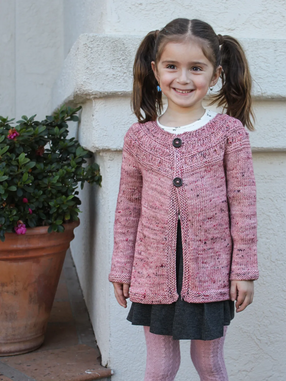 Madelinetosh Tiny Tea Leaves PDF Strickanleitung Cardigan Kinder