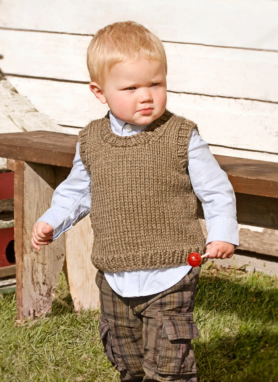 Blue Sky Fibers Classic Series Li’l Man Vest Strickanleitung Kinder