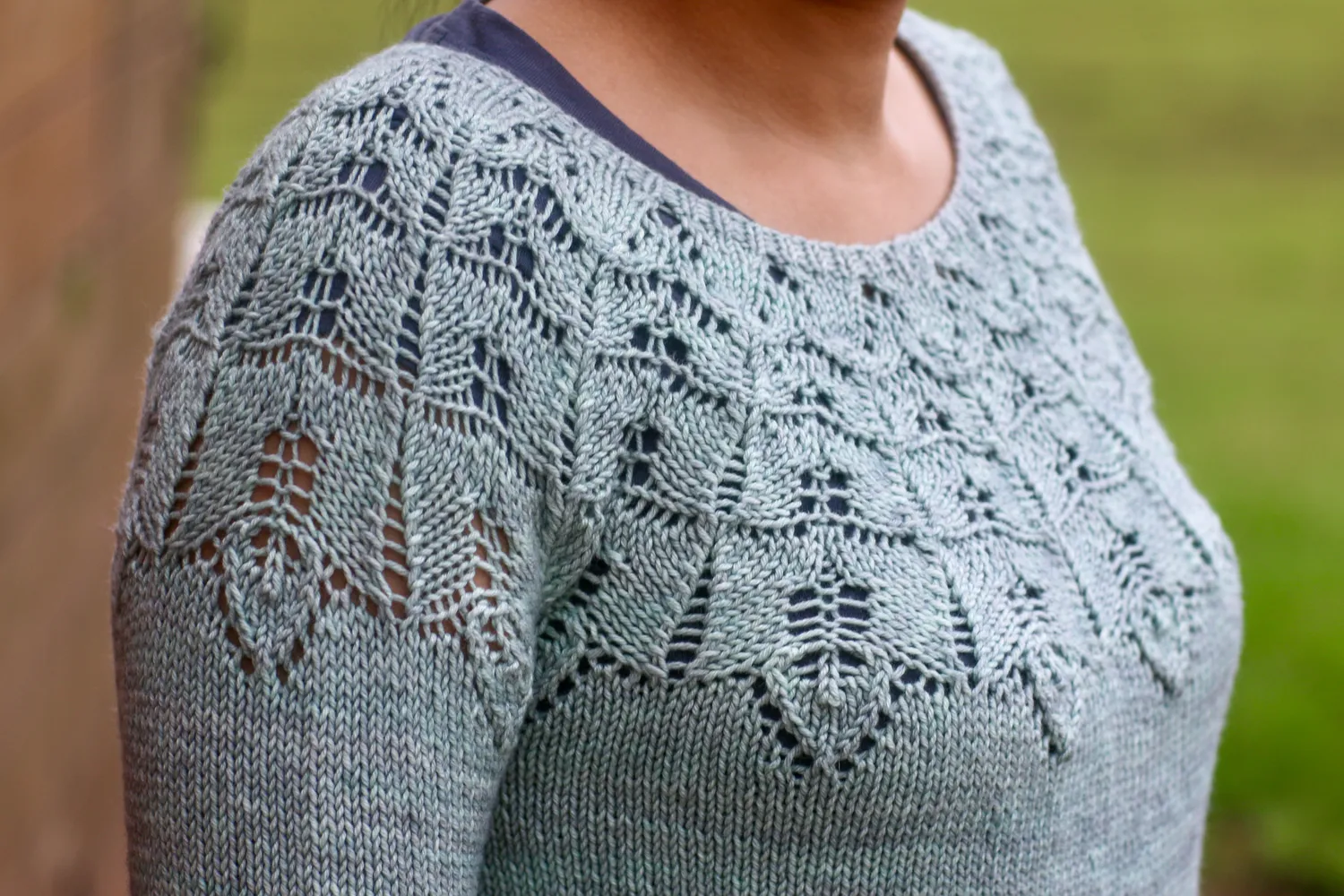 Madelinetosh Nouchali Strickanleitung Pullover PDF