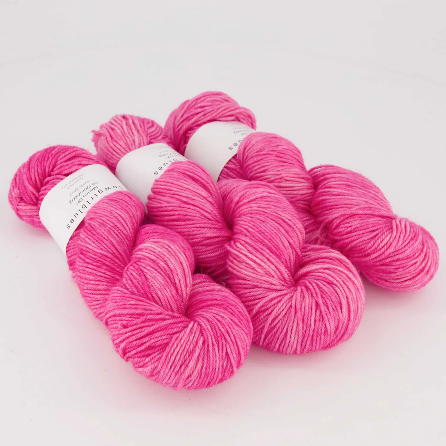 Cowgirlblues Merino DK Wolle Hot Pink handgefärbt