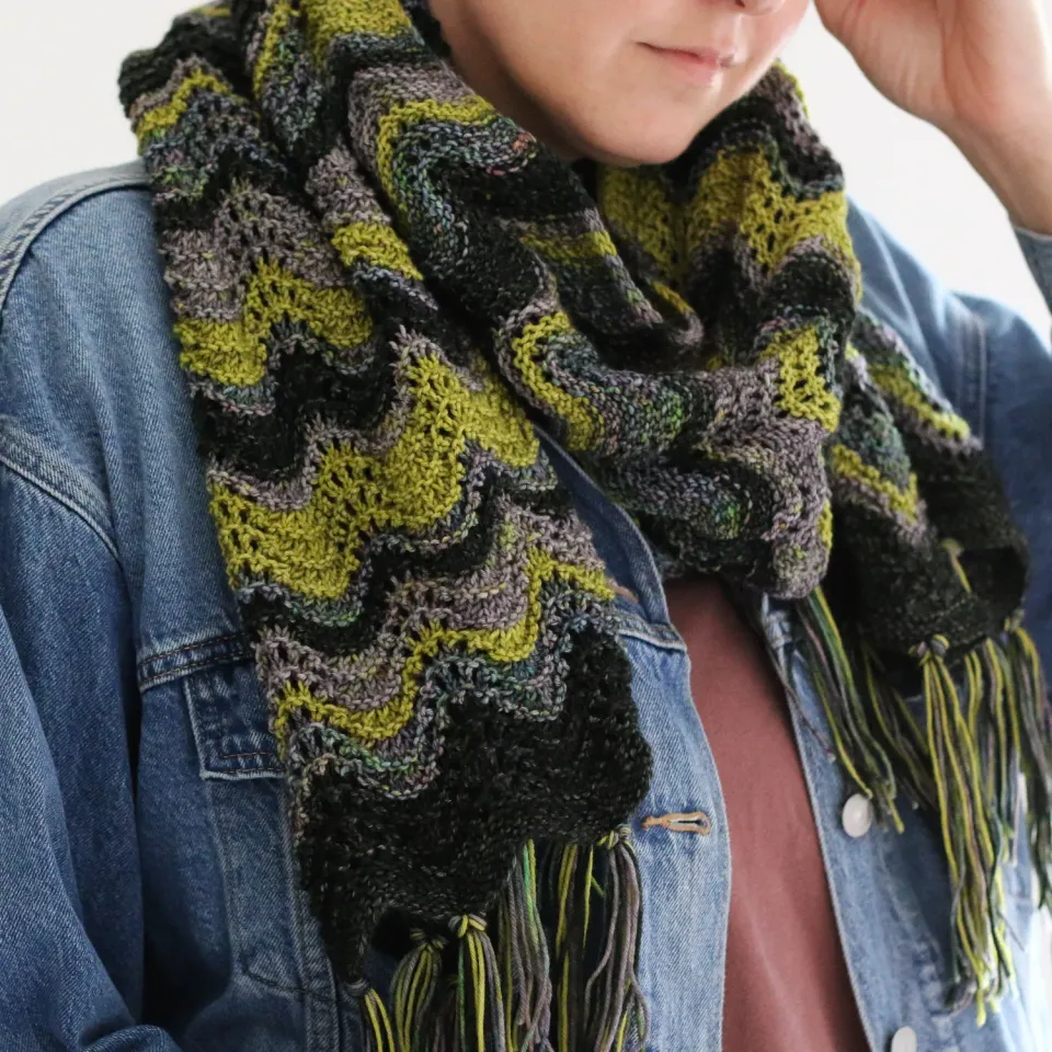 Madelinetosh Defying Gravity Strickanleitung PDF Stola Fächer