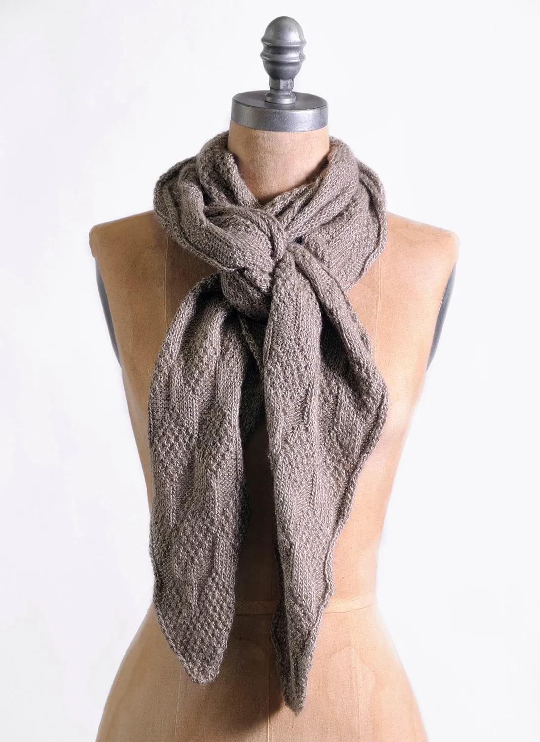 Blue Sky Fibers Classic Zelda Wrap 2602 Strickanleitung Tuch