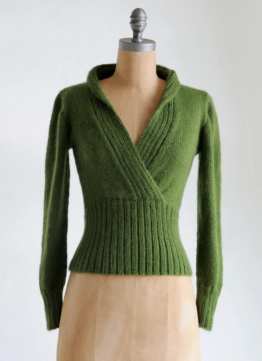 Blue Sky Fibers Classic Bella Wrap Pullover BWP Strickanleitung