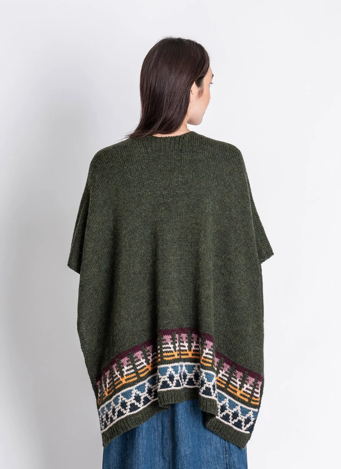 Blue Sky Fibers Classic Woodland Ruana Strickanleitung 202345