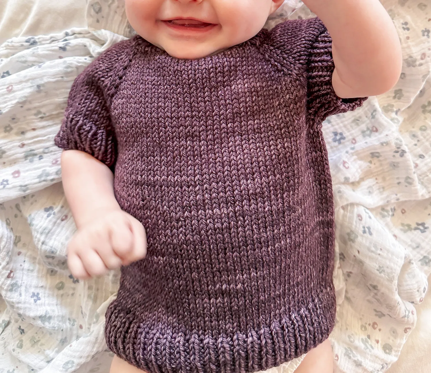 Madelinetosh Baby Raglan Strickkit Tosh DK Kurzarm Langarm Merino