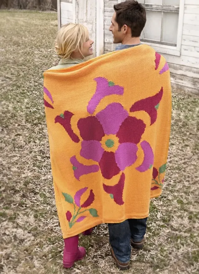 Blue Sky Fibers Classic Flower Power Throw Strickanleitung Decke