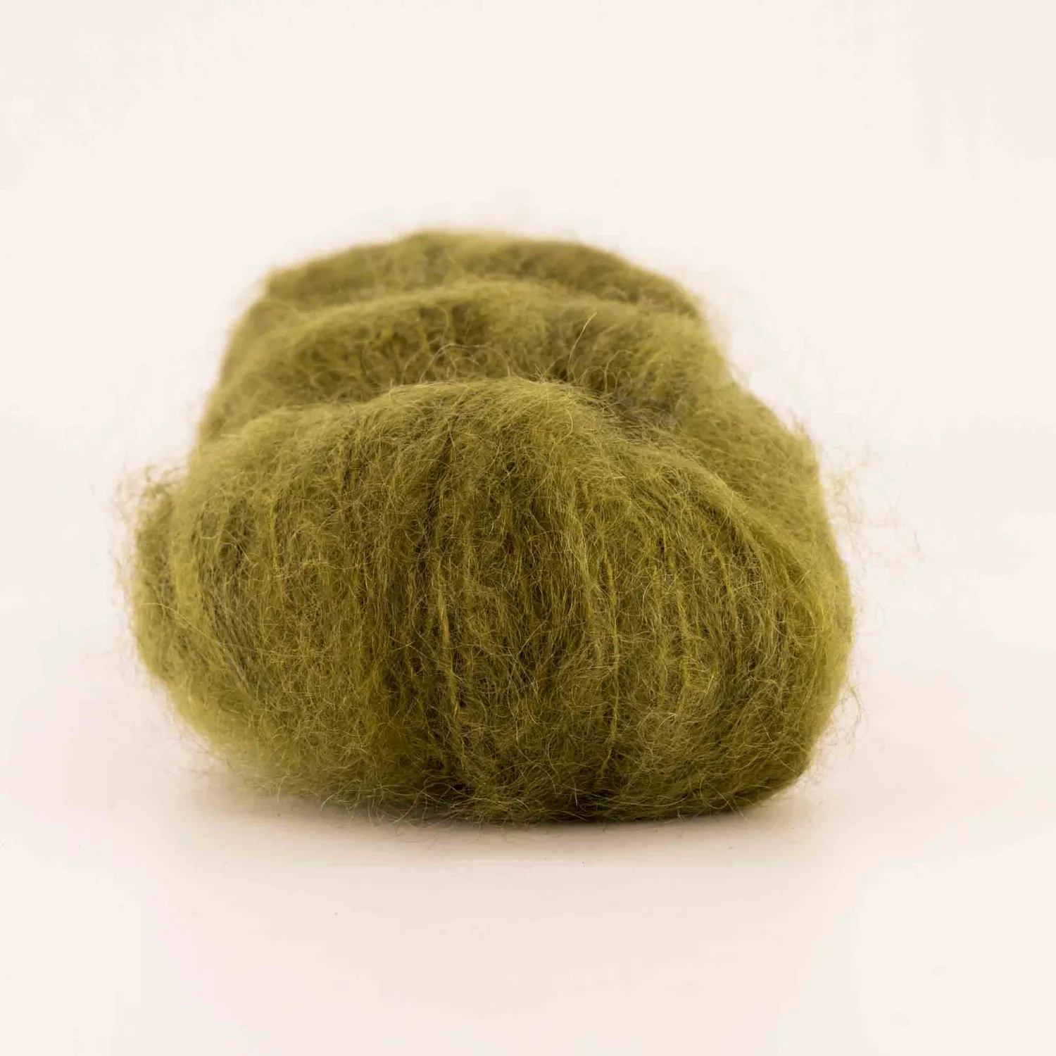 Cowgirlblues Fluffy Olive Mohairgarn handgefärbt