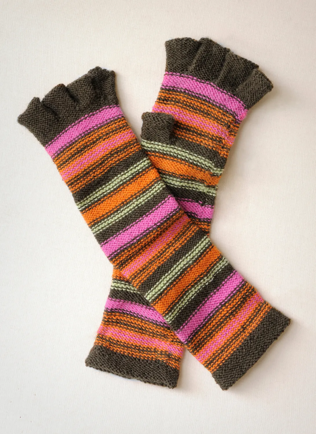 Blue Sky Fibers Classic Dial Up Handschuhe Strickanleitung PDF