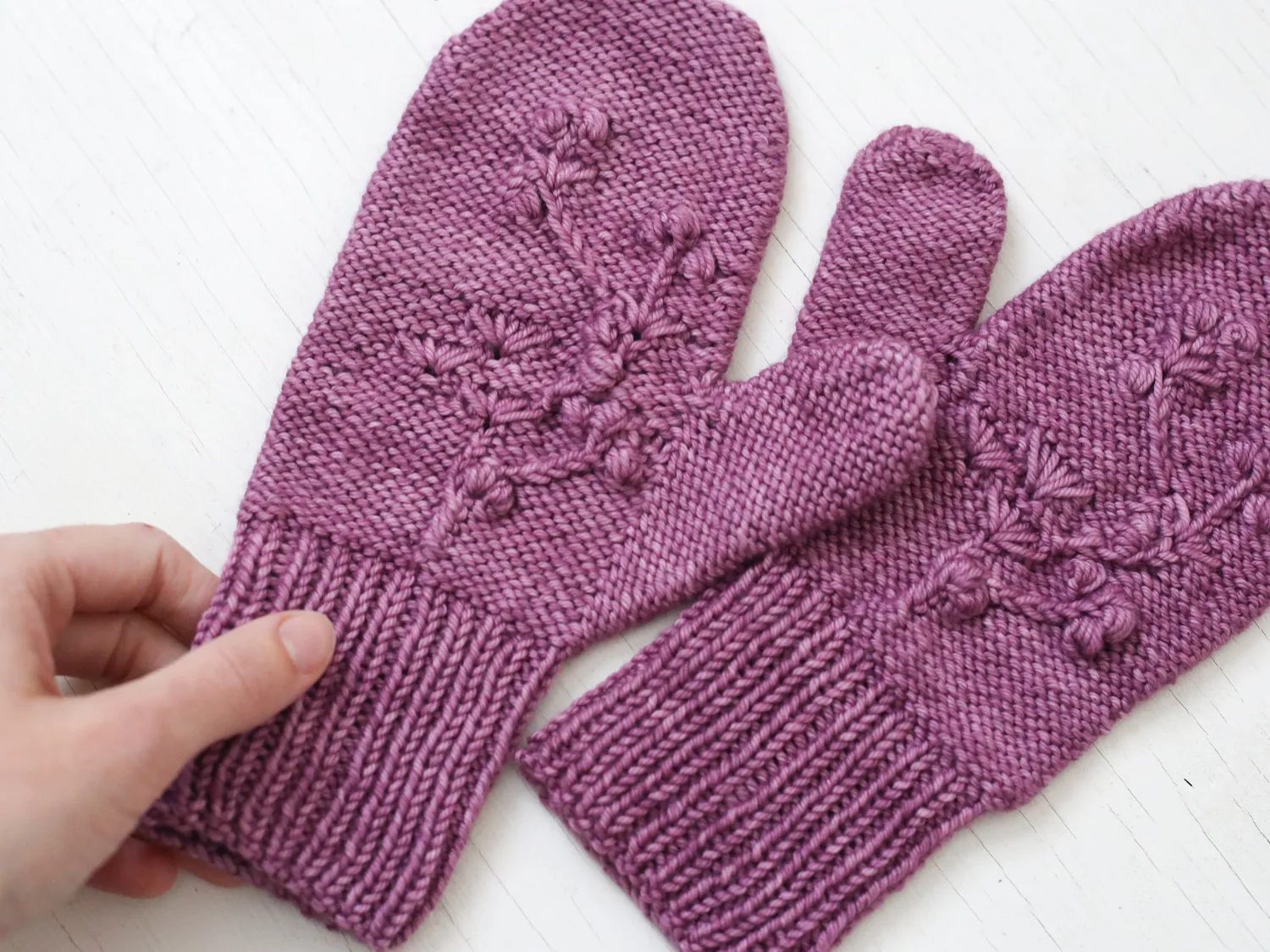 Madelinetosh Sage Bloom Mitts Strickanleitung PDF DK