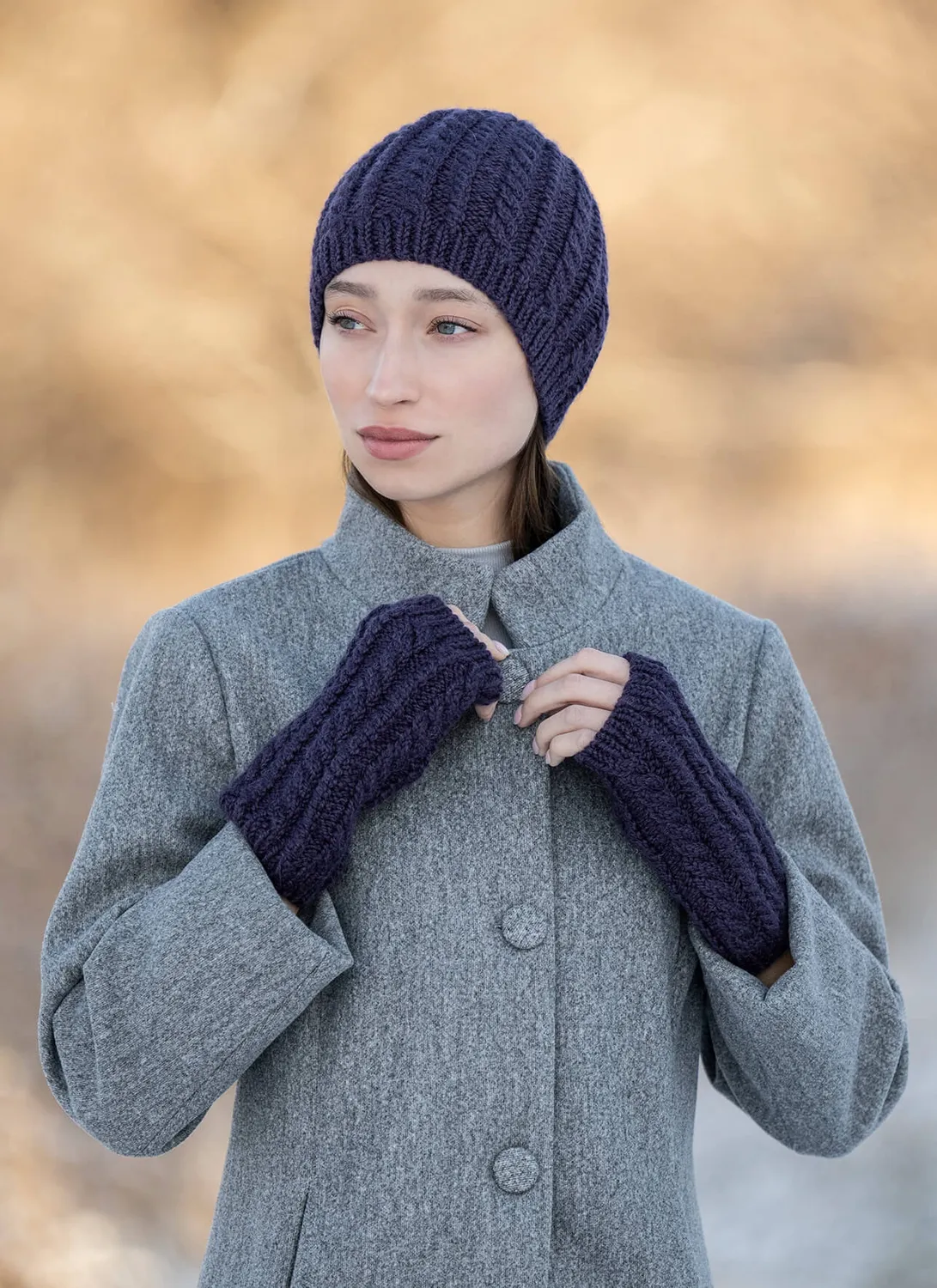 Blue Sky Fibers Classic Series Lyndale Hat Mitts Strickanleitung Set