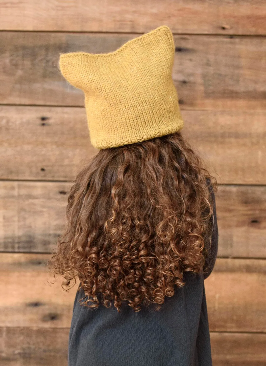Blue Sky Fibers Hennepin Hat Strickanleitung Techno