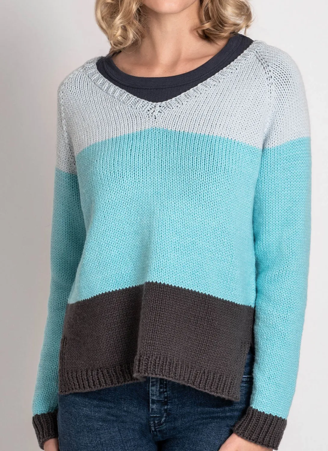 Blue Sky Fibers Classic Sweater Sweater 202212 Strickanleitung Pullover 3-farbig