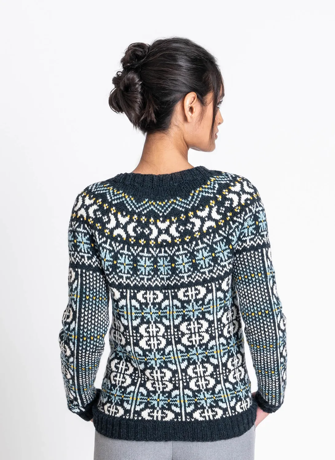 Blue Sky Fibers Classic Series L’Etoile Du Nord Sweater Strickanleitung Fair Isle