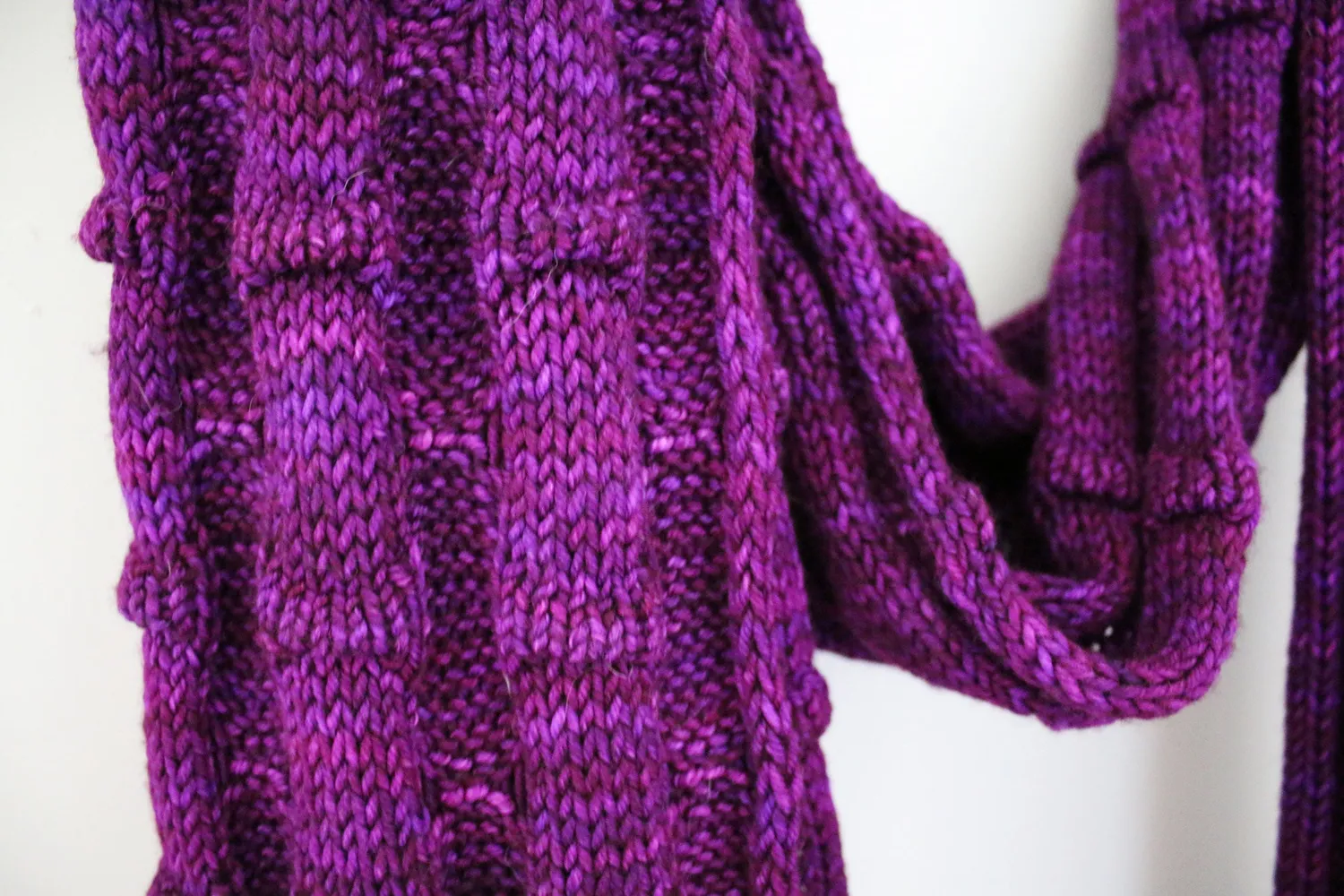 Madelinetosh Crowley Strickanleitung PDF Schal Stola