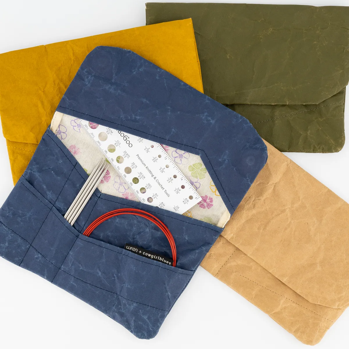 Cowgirlblues Needle Pouch Nadeletui Zementpapier creme