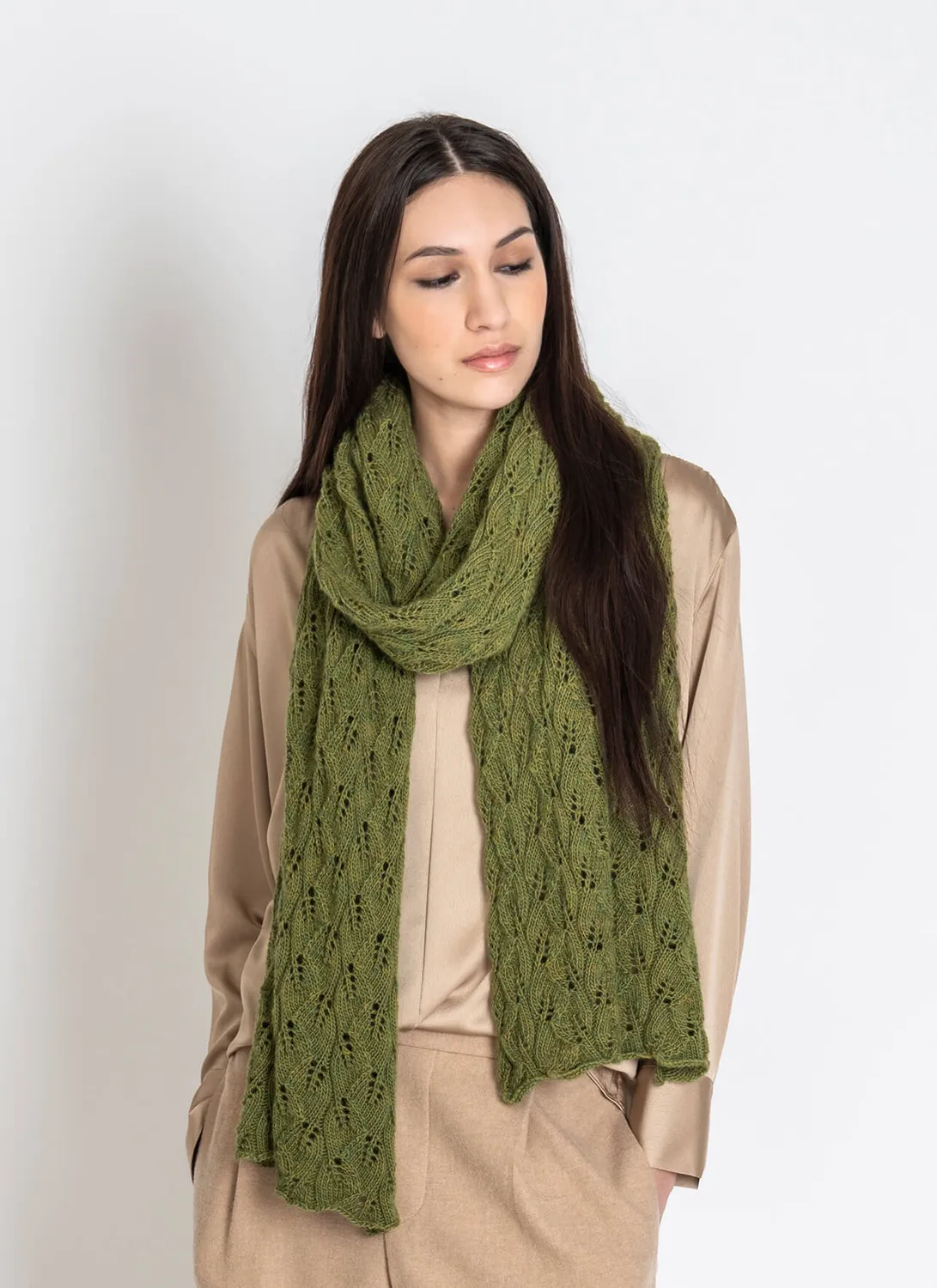 Blue Sky Fibers Classic Series Leaf Wrap Strickanleitung Tuch