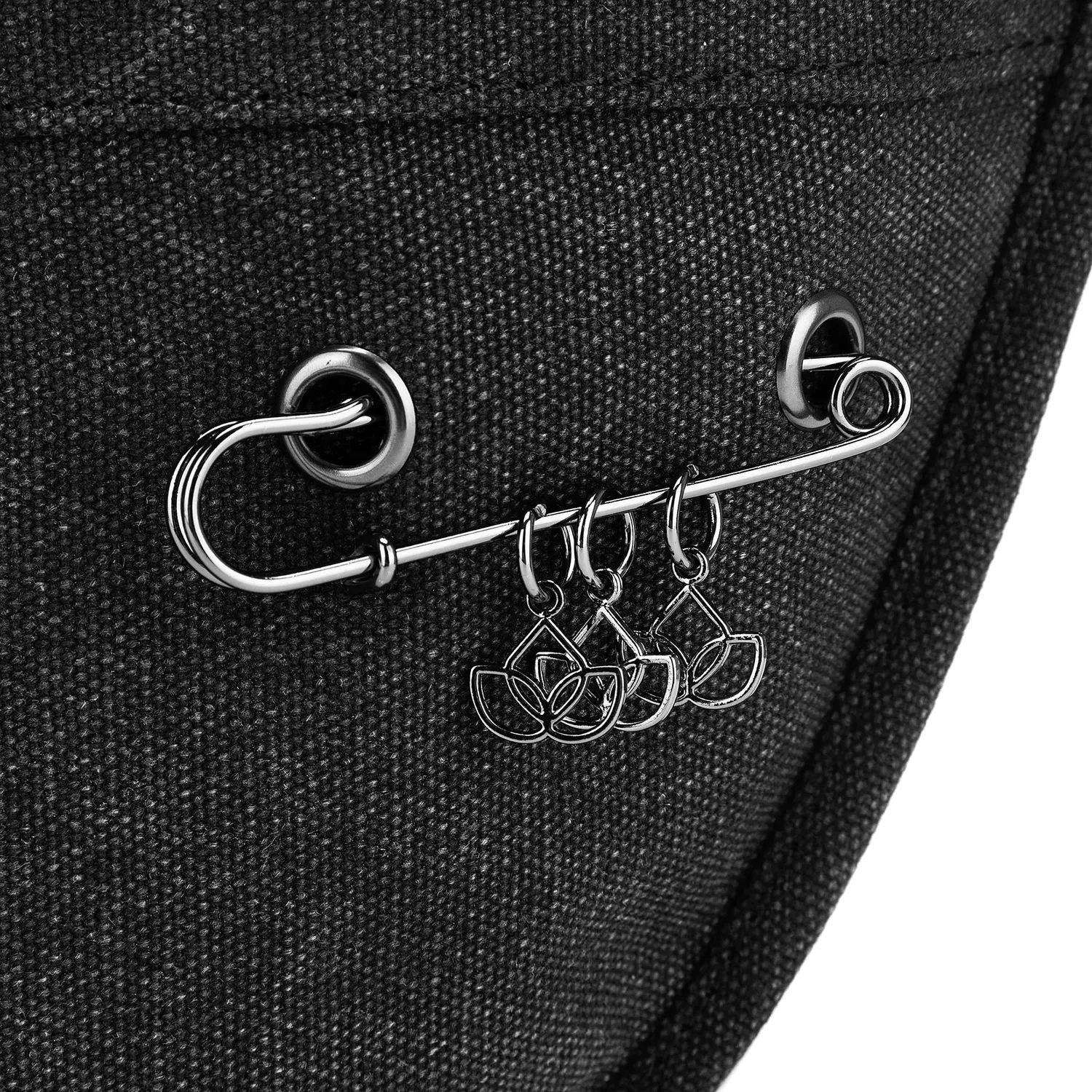 della Q Maker's Sling Adella Q Stricktasche Shadow Canvas