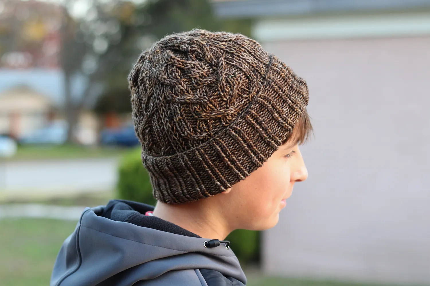 Madelinetosh Solo Hike Hat Strickanleitung PDF Zopfmütze