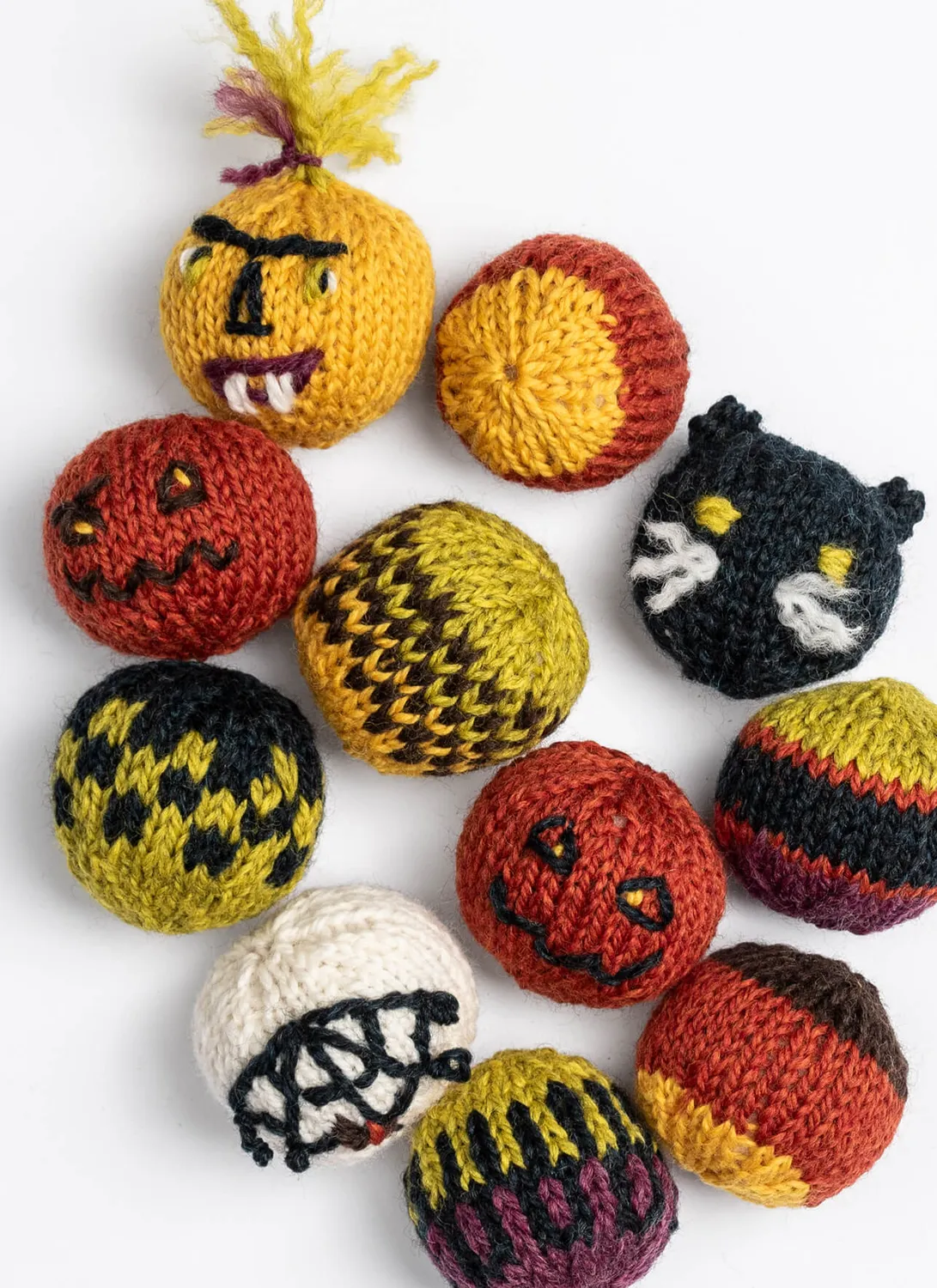 Blue Sky Fibers Fright & Delight Baubles Strickdeko bunt