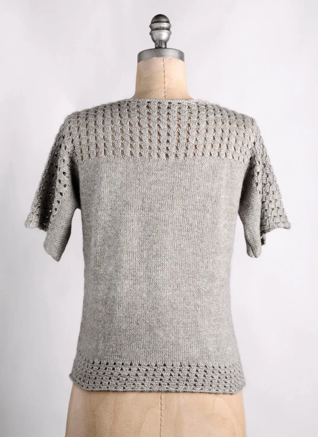 Blue Sky Fibers Classic Series Smock Top ST2 Strickanleitung Pullover