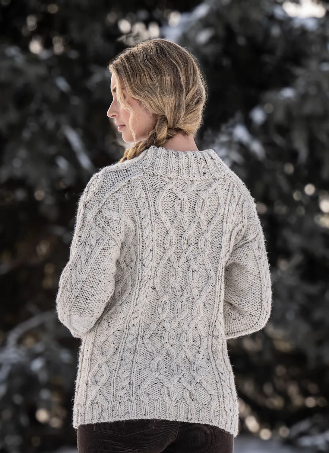 Blue Sky Fibers Classic Series Opulence Pullover Strickanleitung Zopf