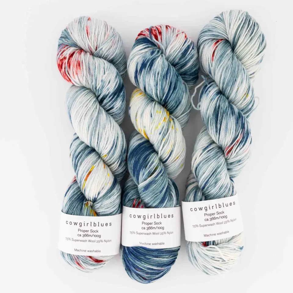 Cowgirlblues Proper Sock Cher Sockengarn handgefärbt