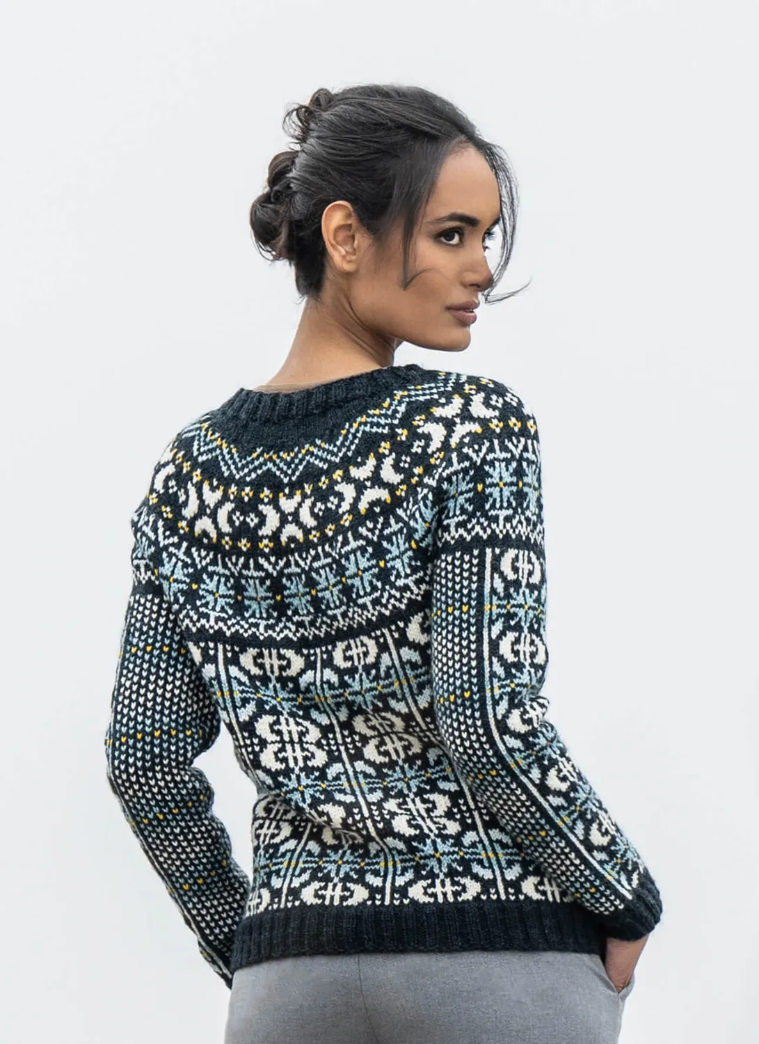 Blue Sky Fibers Classic Series L’Etoile Du Nord Sweater Strickanleitung Fair Isle