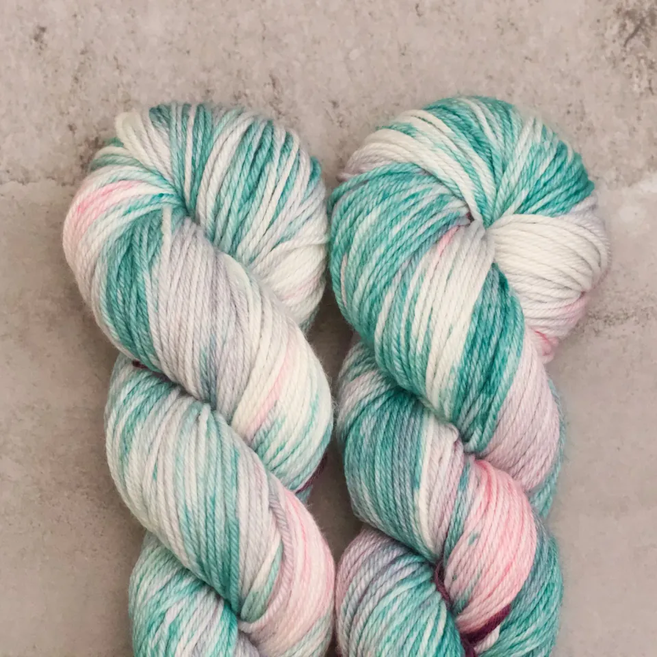 Madelinetosh Tosh DK Hopper's Shirt Garn DK Merino