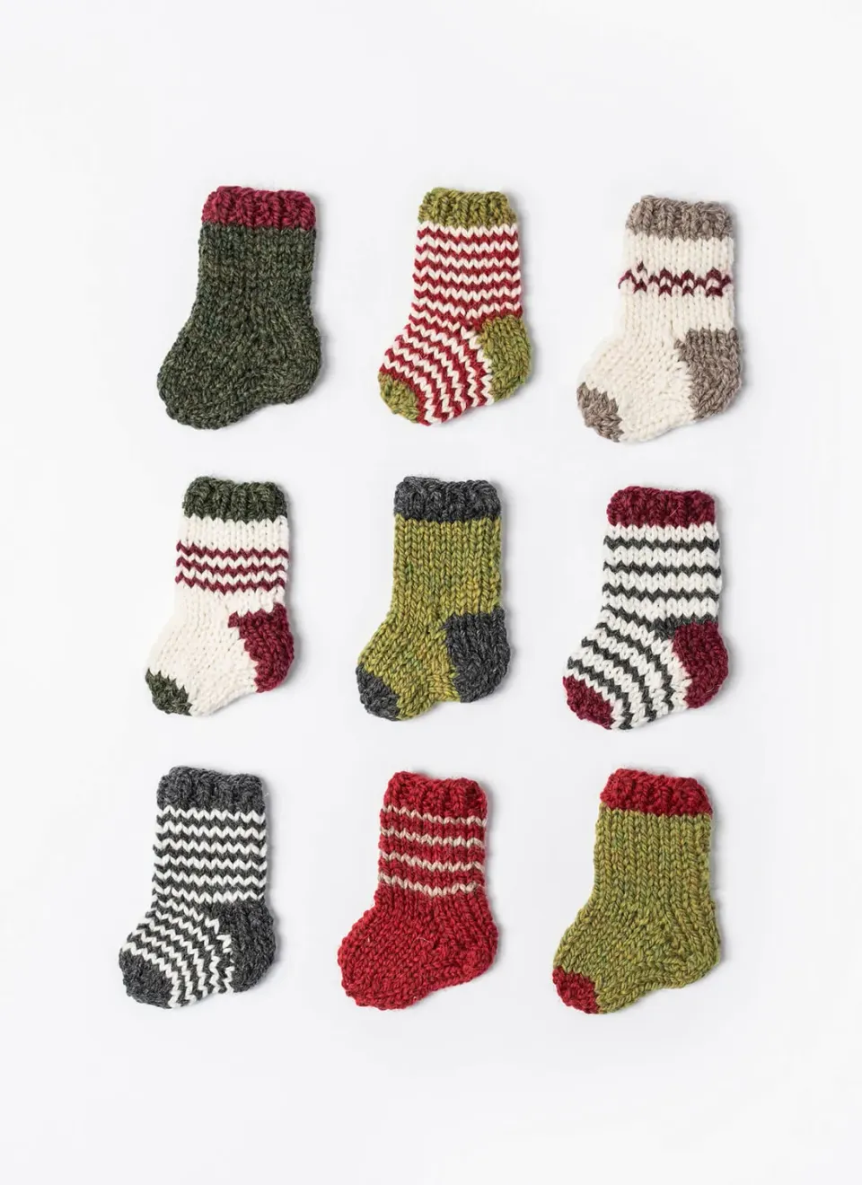 Blue Sky Fibers Holiday Cheer Mini Stocking Anleitung 202444 Deko